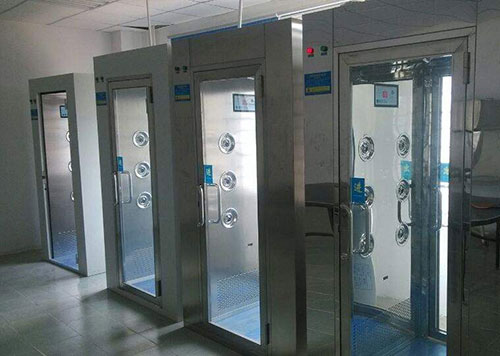 風淋室生產廠家:風淋室作為凈化設備的具體用途有哪些